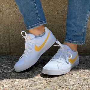 Women’s Nike Court Royale AC Canvas Sneaker- NIB